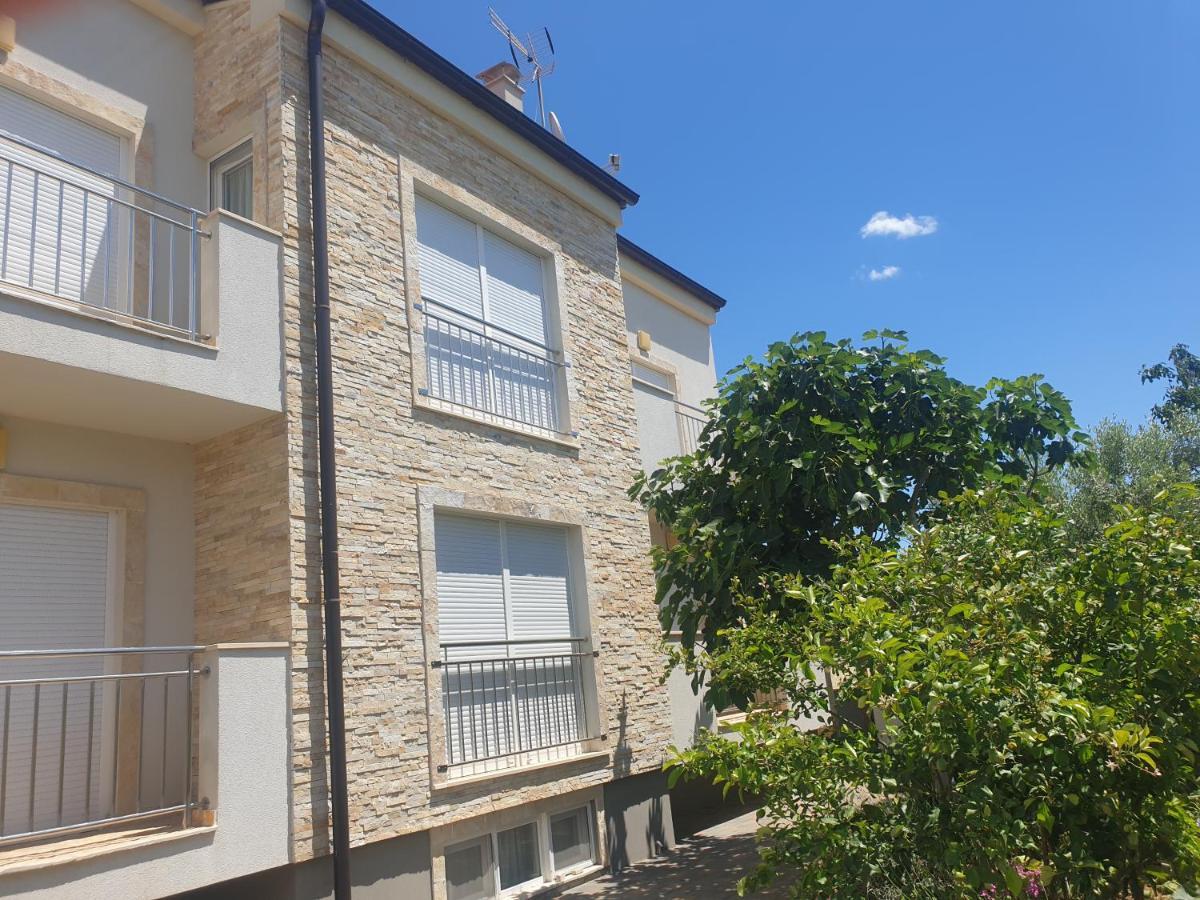 Apartment Apartmani Bepo Sveti Filip i Jakov