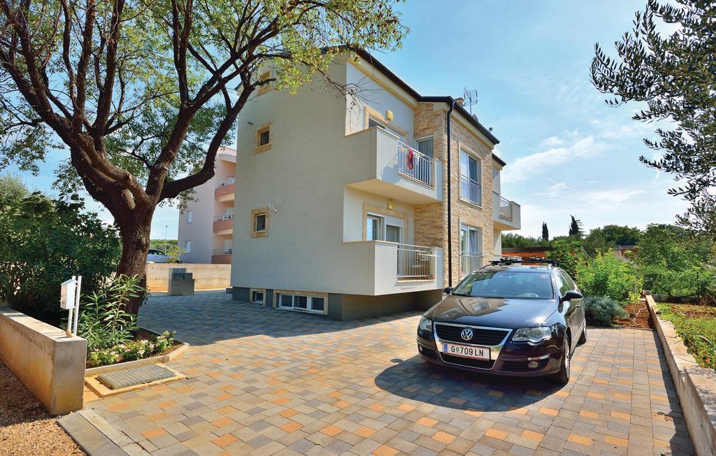 Apartmani Bepo Apartment *