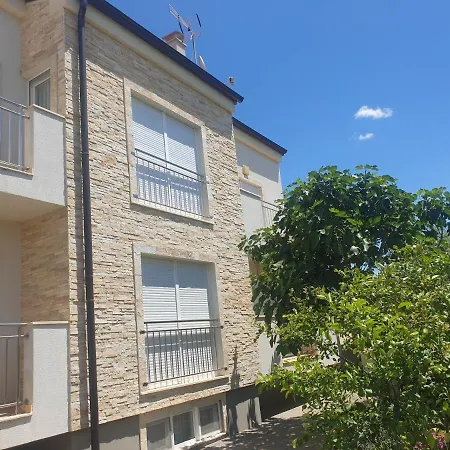 Apartmani Bepo Sveti Filip i Jakov Exterior photo